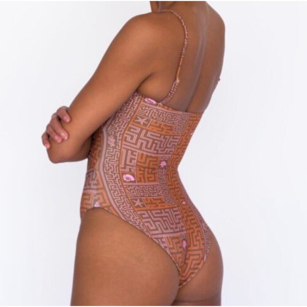NEW Skatie Lisa One Piece Swimsuit in Bonita Print Size Small - Picture 10 of 10
